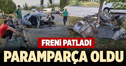 DENİZLİ'DE FRENİ PATLAYAN OTOMOBİL PARAMPARÇA OLDU
