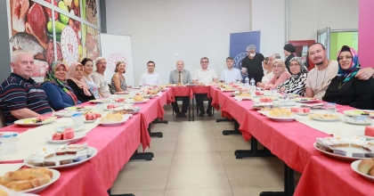 EMEKLİLER, DENİZLİ'YE HAYRAN KALDI