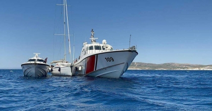 İZMİR’DEN YURTDIŞINA KAÇMAYA ÇALIŞAN FETÖ’CÜLERE DARBE
