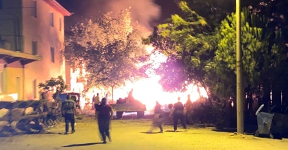 SAMANLIKTAN YÜKSELEN ALEVLER PANİĞE NEDEN OLDU