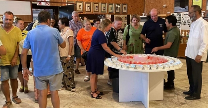 TURİSTLER AŞUREYİ ÇOK SEVDİ