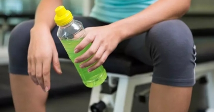 GENÇLER İÇİN ÖLÜMCÜL TEHLİKE: SU GİBİ TÜKETİYORLAR! 