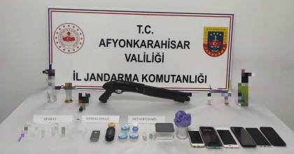 AFYONKARAHİSAR’DA UYUŞTURUCU TACİRLERİNE GEÇİT YOK