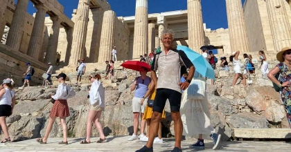 ALMANYA’DAN KULA’YA BİSİKLETLE VEFA YOLCULUĞU