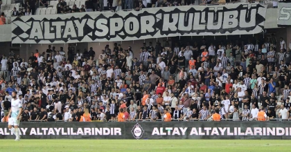 ALTAY’DA KOMBİNELER SATIŞA ÇIKARILDI  