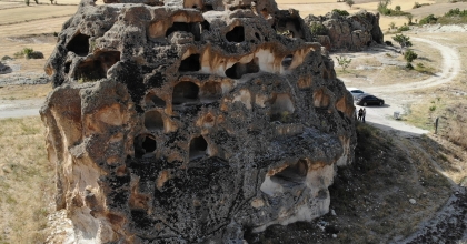 AVDALAZ KALESİ 3 BİN YILDIR İHTİŞAMINI KORUYOR