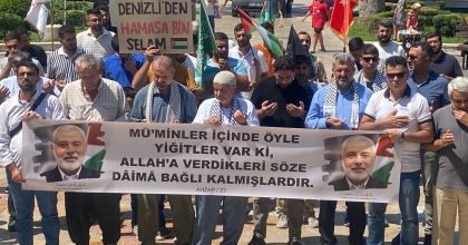 DENİZLİ’DE HANİYE İÇİN GIYABİ CENAZE NAMAZI KILINDI   