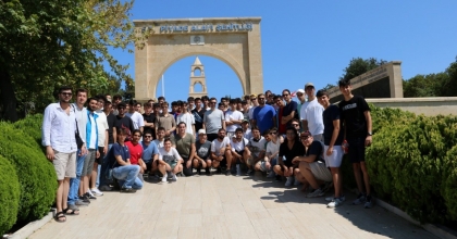 AYDINLI GENÇLER ÇANAKKALE’DE TARİHİ VE KÜLTÜREL BİR YOLCULUĞA ÇIKTI