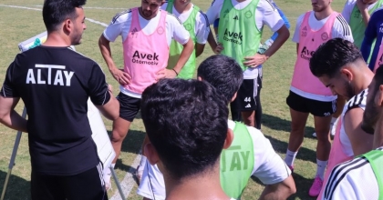 ALTAY’IN 4 OYUNCUSU TEKNİK DİREKTÖRÜNDEN YAŞÇA BÜYÜK