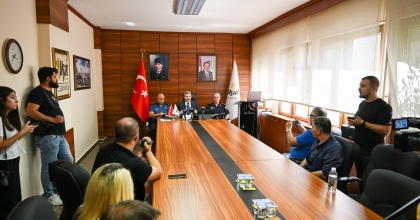 UŞAK’TA GÜVENLİK VE ASAYİŞ TOPLANTISI GERÇEKLEŞTİRİLDİ