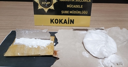 KÜTAHYA'DA ÜZERİNDEN UYUŞTURUCU ÇIKAN ŞÜPHELİ TUTUKLANDI   