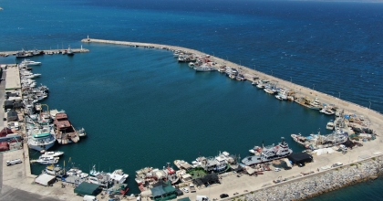 İZMİR’DE BALIKÇILAR YENİ AV SEZONU İÇİN GÜN SAYIYOR