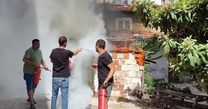 DELİKTAŞ’TA EV YANGINI