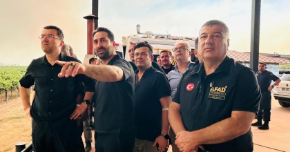 ARINÇ YANGIN ÇALIŞMALARINI YERİNDE TAKİP ETTİ