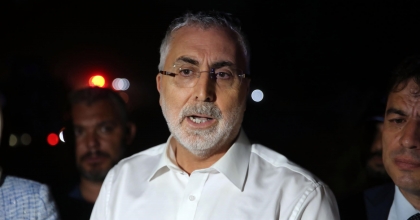 ÇALIŞMA BAKANI IŞIKHAN: 