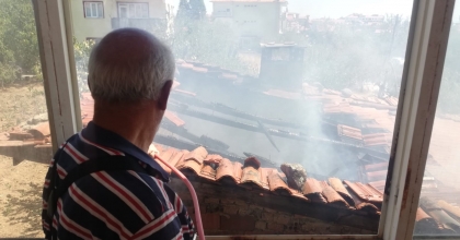 DEPODA BAŞLAYAN YANGIN EVE ULAŞAMADAN SÖNDÜRÜLDÜ  