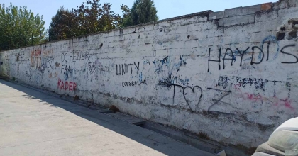 AYDIN SOKAKLARI KARALAMA DUVARINA DÖNDÜ