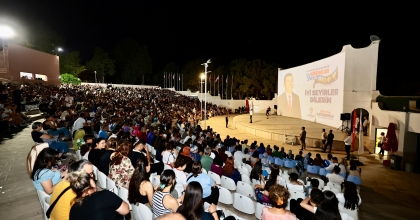 ‘İFTARLIK GAZOZ’ HEM GÜLDÜRDÜ, HEM AĞLATTI