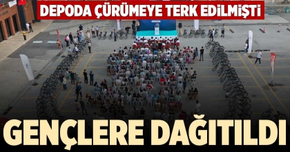GENÇLERE DAĞITILDI