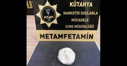 İÇ ÇAMAŞIRINDA UYUŞTURUCU BULUNDU