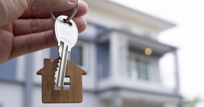 KONUT FİYATLARINDA REEL DÜŞÜŞ SÜRÜYOR