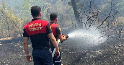 MARMARİS’TEKİ ORMAN YANGINI HIZLI MÜDAHALE İLE SÖNDÜRÜLDÜ