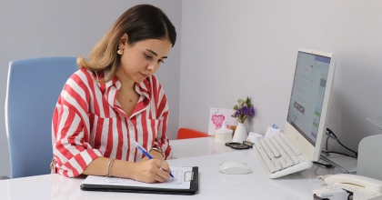 OKULLA İLK KEZ TANIŞAN ÇOCUKLAR DAHA HIRÇIN OLUYOR