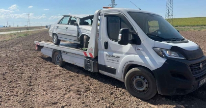 OTOMOBİLLE MOTOSİKLETİN ÇARPIŞTIĞI KAZADA SÜRÜCÜLER YARALANDI