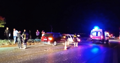 YAŞLI ÇİFT KAZADA HAYATINI KAYBETTİ