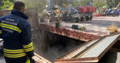 YERALTI TRAFOSUNDA ÇIKAN DUMANLAR PANİKLETTİ