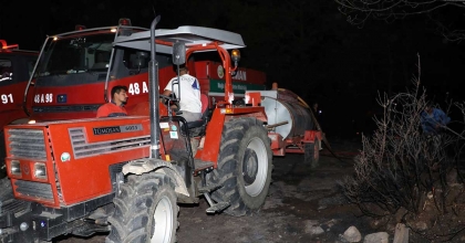 İLK MÜDAHALE TANKERLERİ YANGIN SÖNDÜRMEDE ETKİLİ