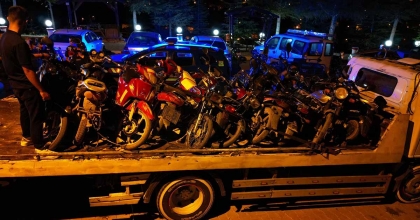 33 MOTOSİKLET TRAFİKTEN MEN EDİLDİ  