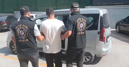 'CİNSEL SALDIRI' SUÇUNDAN ARANAN ZANLI, BUCA'DA YAKALANDI