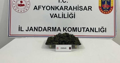 215 GRAM ESRAR ELE GEÇİRİLDİ