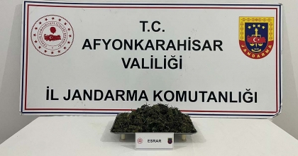 215 GRAM ESRAR ELE GEÇİRİLDİ