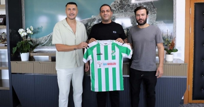 ADİS JAHOVİC VE BERKAN EMİR, AMATÖRE TRANSFER OLDU
