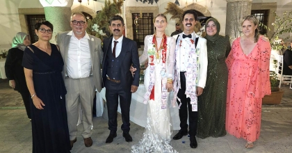 ALMAN GELİNE TÜRK USULÜ DÜĞÜN