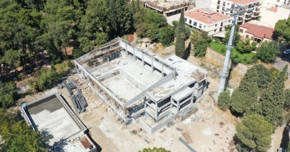PINARBAŞI YÜZME HAVUZU'NDA ÇALIŞMALAR HIZ KESMİYOR   