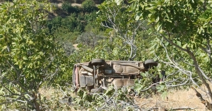 KÖŞK’TE OTOMOBİL UÇURUMA YUVARLANDI: 1 ÖLÜ  