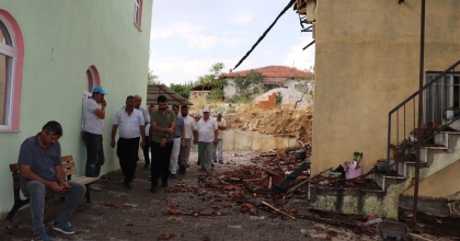 CAMİ LOJMANINDA YANGIN KORKUTTU