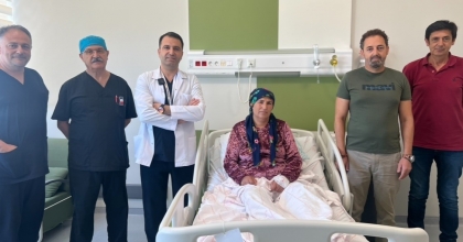 MANİSA’DA İLK KEZ ‘KAPALI BÖBREK TAŞI AMELİYATI’ YAPILDI