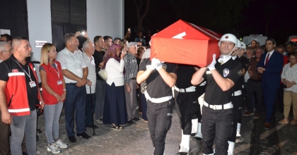 İSRAİL'İN KATLETTİĞİ AYŞENUR'UN CENAZESİ AYDIN DİDİM'E GETİRİLDİ