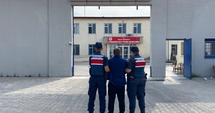 AFYONKARAHİSAR'DA KAÇAK ŞAHIS YAKALANDI