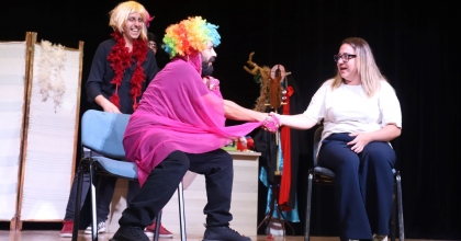 DOĞAÇLAMA TİYATRO GÖSTERİSİ ÇOK BEĞENİLDİ