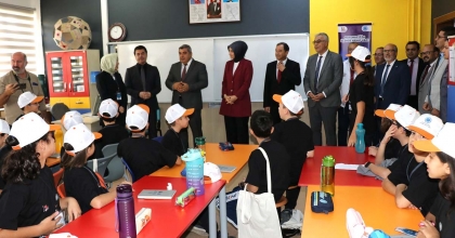 'MATEMATİĞİN İÇİNDE HAYAT VAR' PROJESİ BAŞLADI