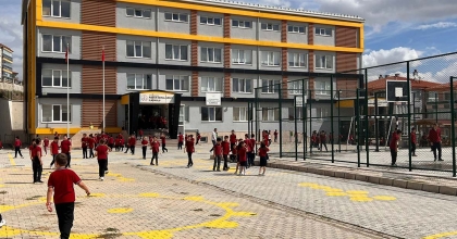 AFYONKARAHİSAR'DA İKİ OKUL PİLOT OKUL SEÇİLDİ