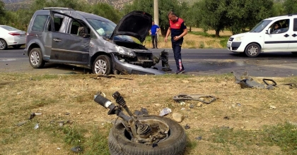 BUHARKENT'TE TRAFİK KAZASI: 2 YARALI