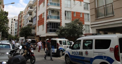 ESKİ İL BAŞKANI EVİNDE ÖLÜ BULUNDU