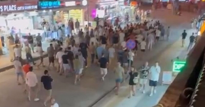 FETHİYE HİSARÖNÜ’NDEKİ KAVGAYA 24 GÖZALTI