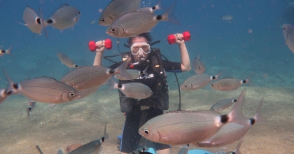 FETHİYE'DE DALGIÇLARDAN SU ALTINDA SPOR ETKİNLİĞİ